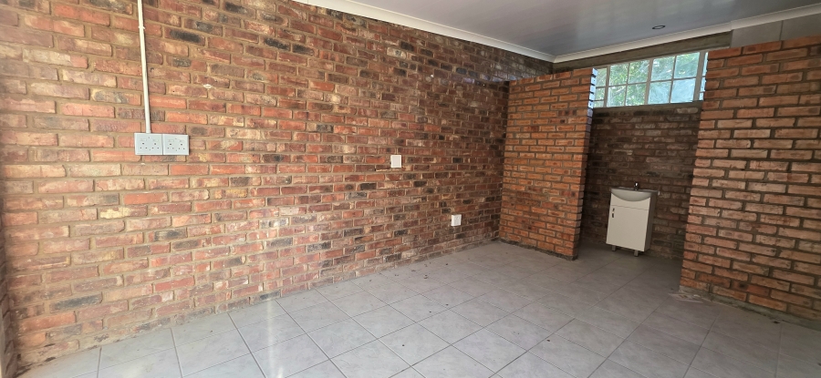3 Bedroom Property for Sale in Naudeville Free State